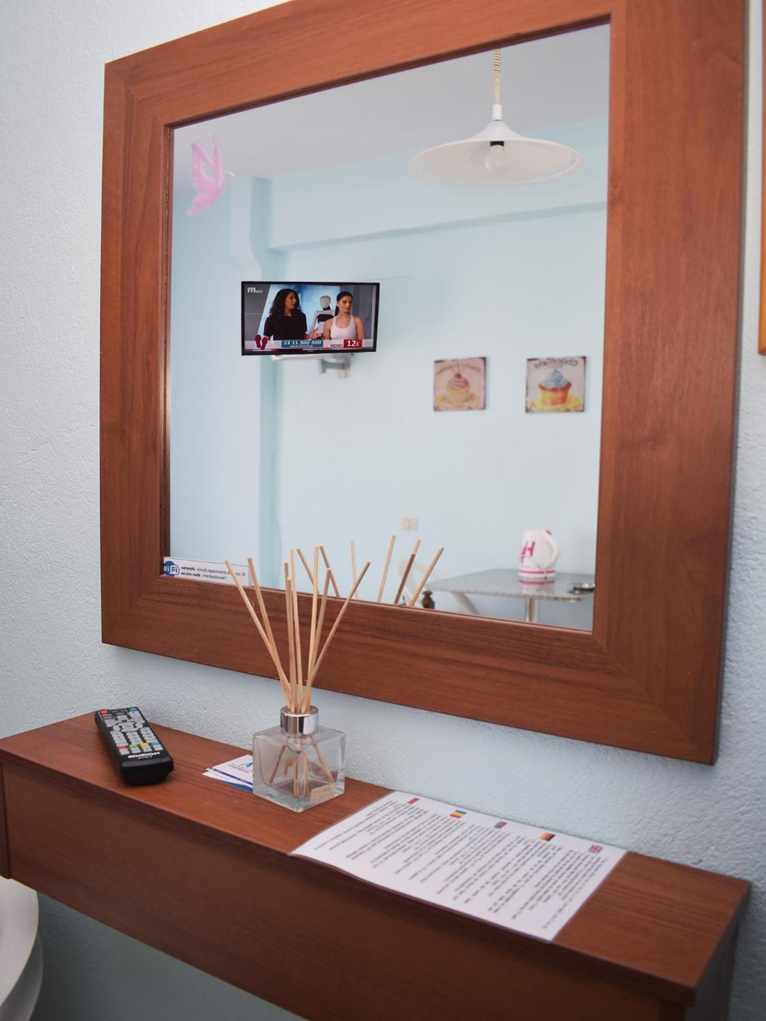 Ainalis Apartments Olympiakí Aktí Екстериор снимка